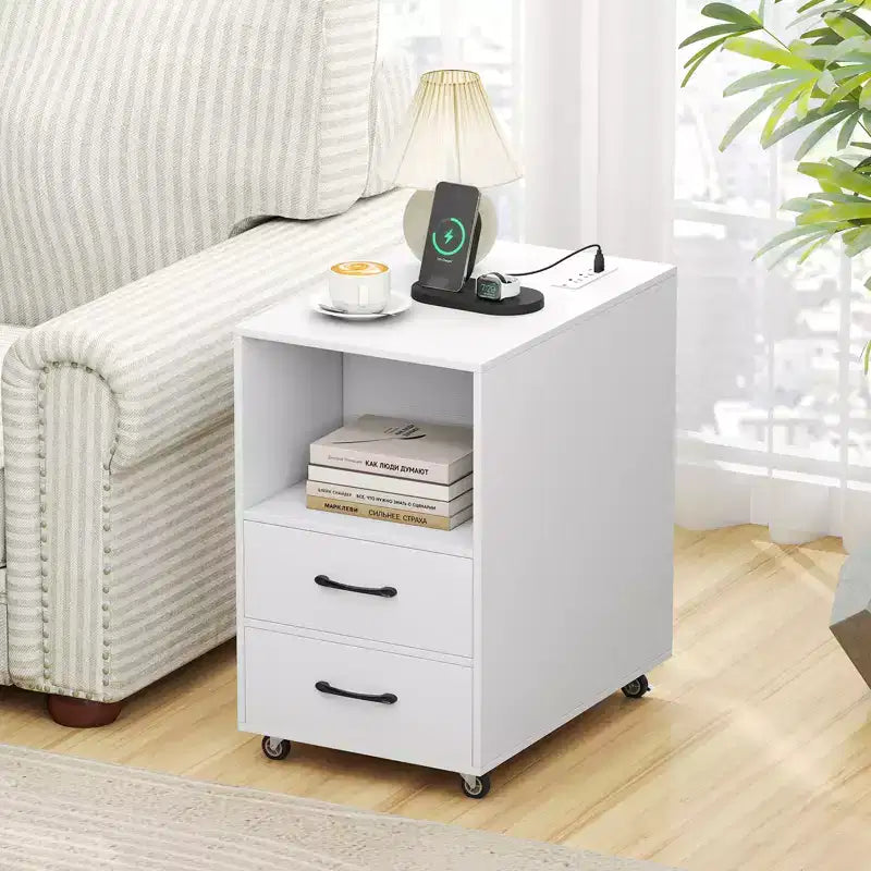 Tavolino con stazione di ricarica integrata, porte USB, prese, 2 cassetti, 3 ripiani, Bianco